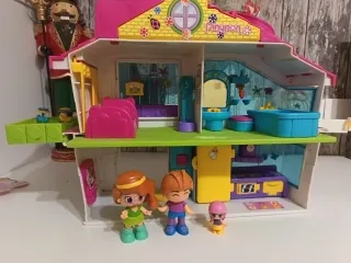 Casa Pin y Pon con figuras