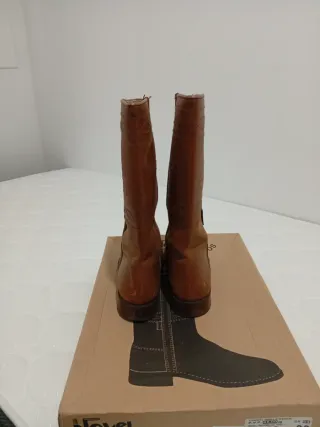 Botas Camperas Novel número 36
