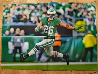 Postales y poster doble NFL Book 2025
