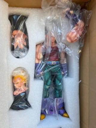 Figura Baby Vegeta Dragón Ball GT