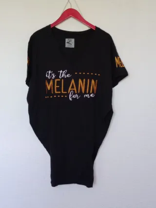 Camiseta Larga Negra Talla XL.