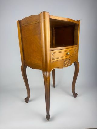 Mesilla francesa de madera