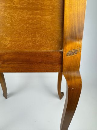 Mesilla francesa de madera