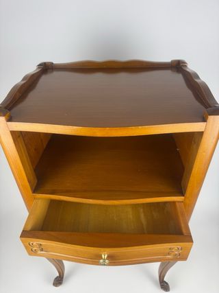 Mesilla francesa de madera