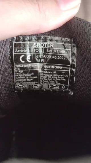 Zapatillas de trabajo con protección