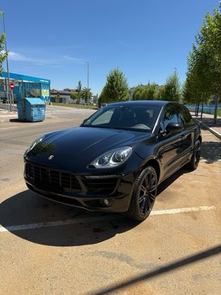 Porsche Macan S