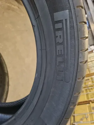 Se vende 2 Neumáticos en perfecto estado