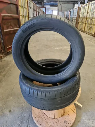 Se vende 2 Neumáticos en perfecto estado