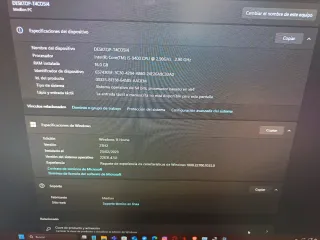 PC Gaming Negro y Rojo