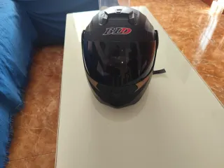 Casco Moto Integral BLD Negro y Dorado