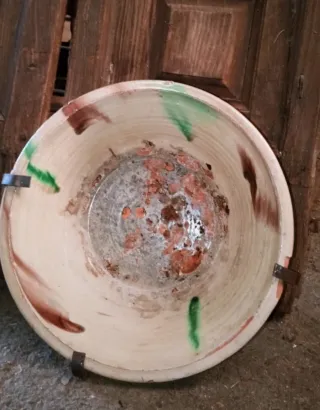 Lebrillo antiguo de cerámica