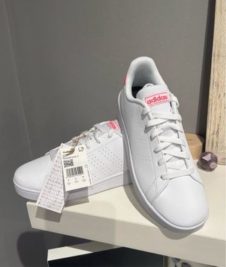 Zapatillas Adidas Advantage K Blancas/Fucsia Talla
