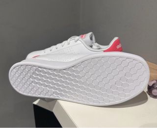 Zapatillas Adidas Advantage K Blancas/Fucsia Talla
