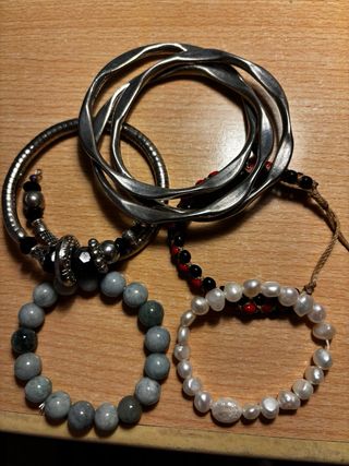 Lote 5 Pulseras Variadas