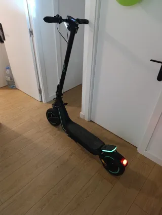 Patinete Eléctrico Youin Casi Nuevo