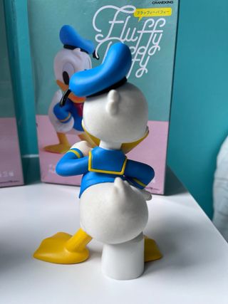 Figuras Pato Donald y Daisy Fluffy Puffy