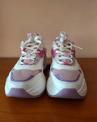 Buffalo Triplet Hollow Talla 39