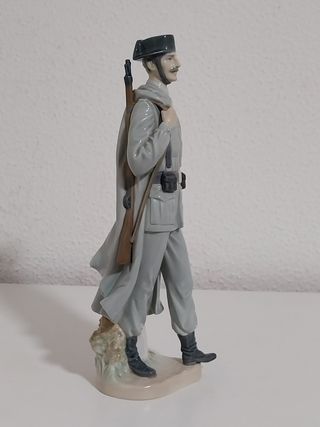 Figura Lladro Guardia Civil Vintage