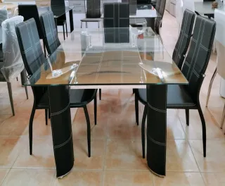 Sillas de comedor. En negro, gris, blanco o marron