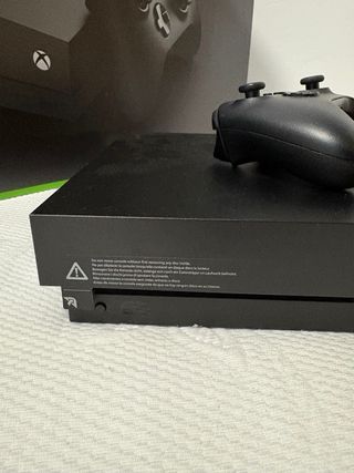 Xbox One X 1TB Negra