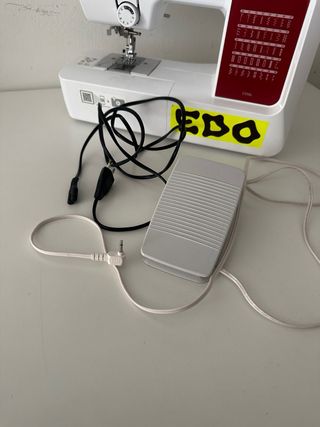 Máquina de coser Brother CS10s