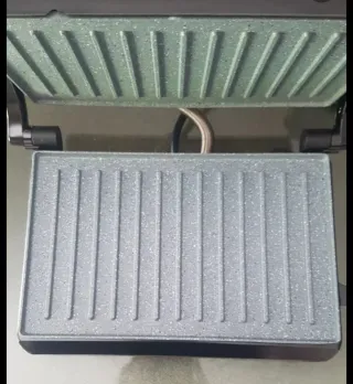 Cecotec Rock'nGrill 700W Parrilla Eléctrica