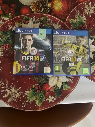 PS4 (PlayStation 4) Negra con dos mandos