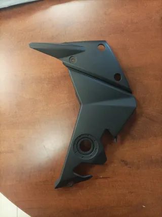 Embellecedor Chasis Izquierdo Kawa Z750 2007-2012