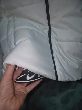 Plumas Nike blanco