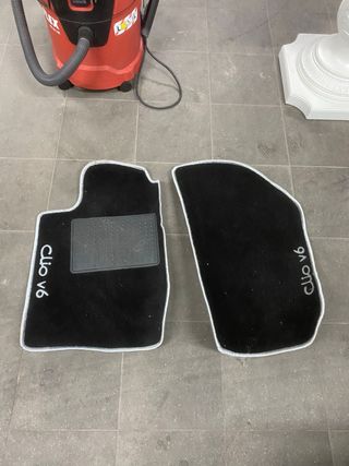 Alfombrillas delanteras clio V6