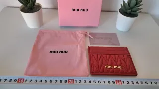 Tarjetero Miu Miu Rojo