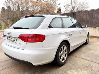 AUDI  A4 2.0 TDI 2012