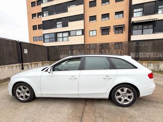 AUDI  A4 2.0 TDI 2012