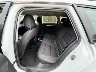 AUDI  A4 2.0 TDI 2012