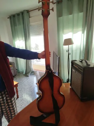 Bajo Epiphone