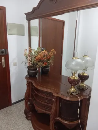 Recibidor madera con espejo