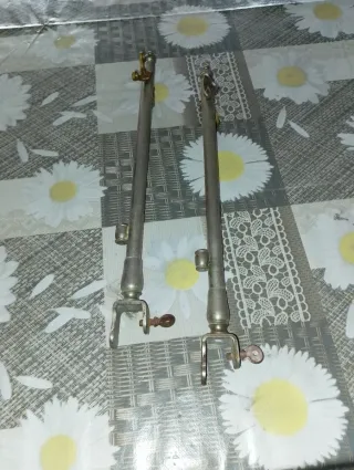 Coppie di aste di fissaggio