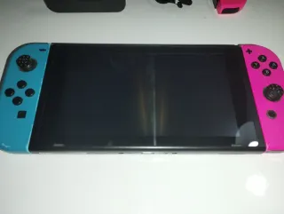 Nintendo Switch v2, no va, piezas. 79.99e solo hoy