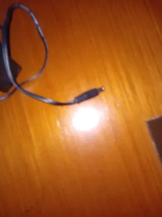 Moto eléctrica infantil roja con cargador