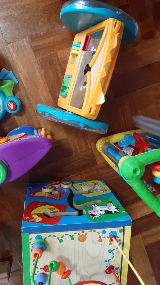 Lote Juguetes Bebé Fisher-Price, VTech y otros