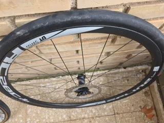 Ruedas carbono DT Swiss para disco