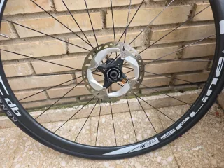 Ruedas carbono DT Swiss para disco