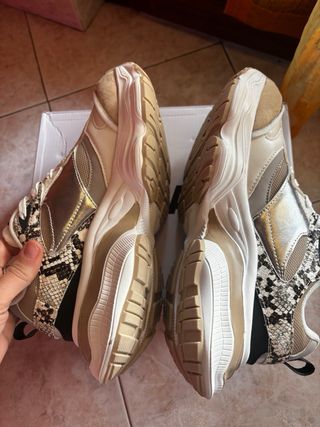 Sneakers Shop Art n. 40