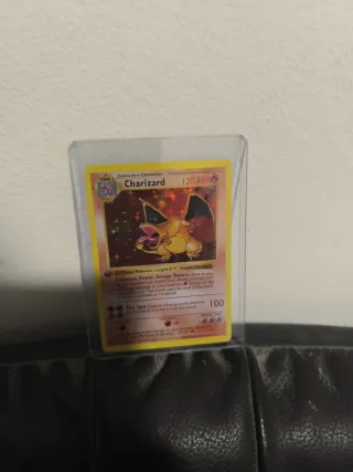 Charizard Pokémon Carta Base Set 1999