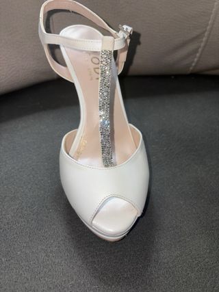 Zapatos de Novia Lodi Blancos Tacon