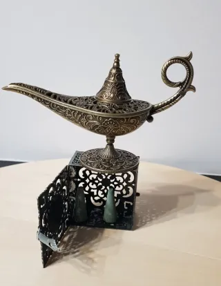 Lámpara y Caja Metálicas