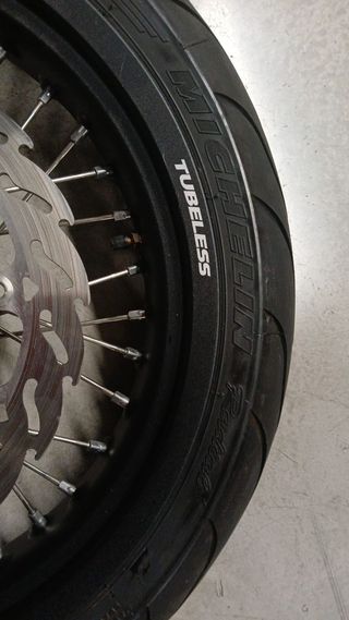 RUEDAS GAS GAS 700 CON KIT DE ARRASTRE