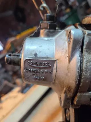 Bomba de combustible Barreiros