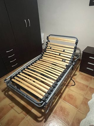 Cama articulada eléctrica