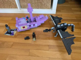 LEGO Minecraft 21264 El Barco del End